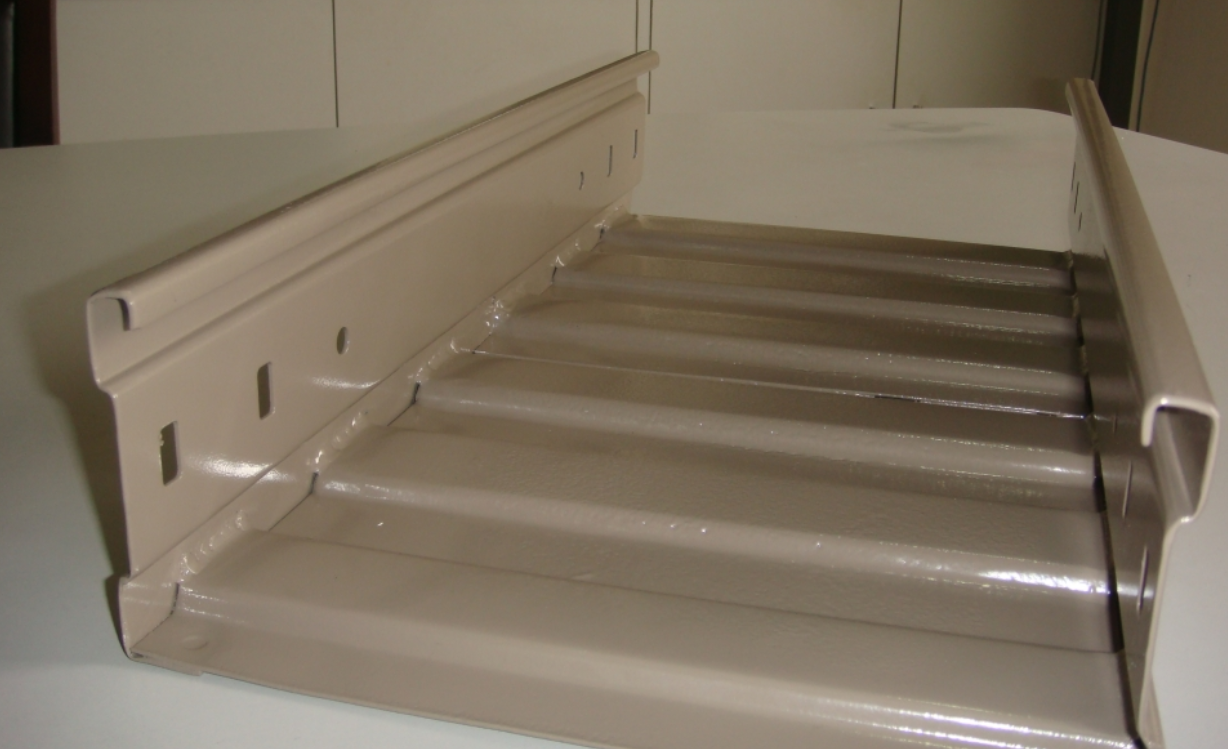 高強節(jié)能橋架3